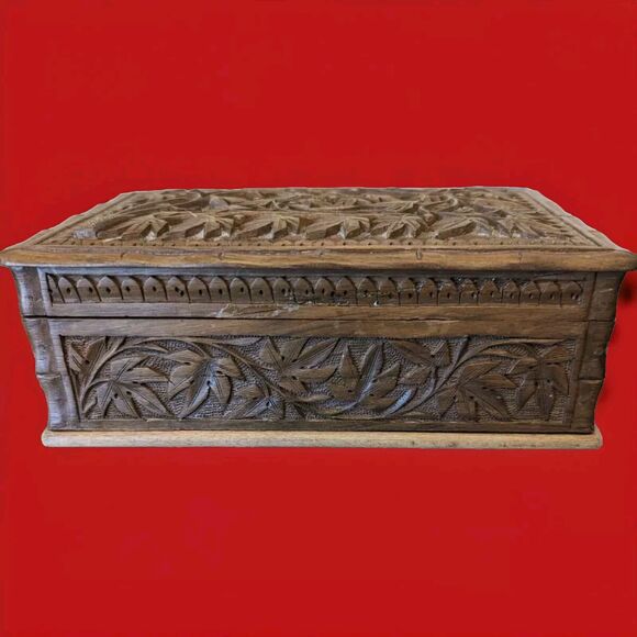 Vintage Solid Wood Hand Carved Dove Trinket Box - Picture 1 of 12